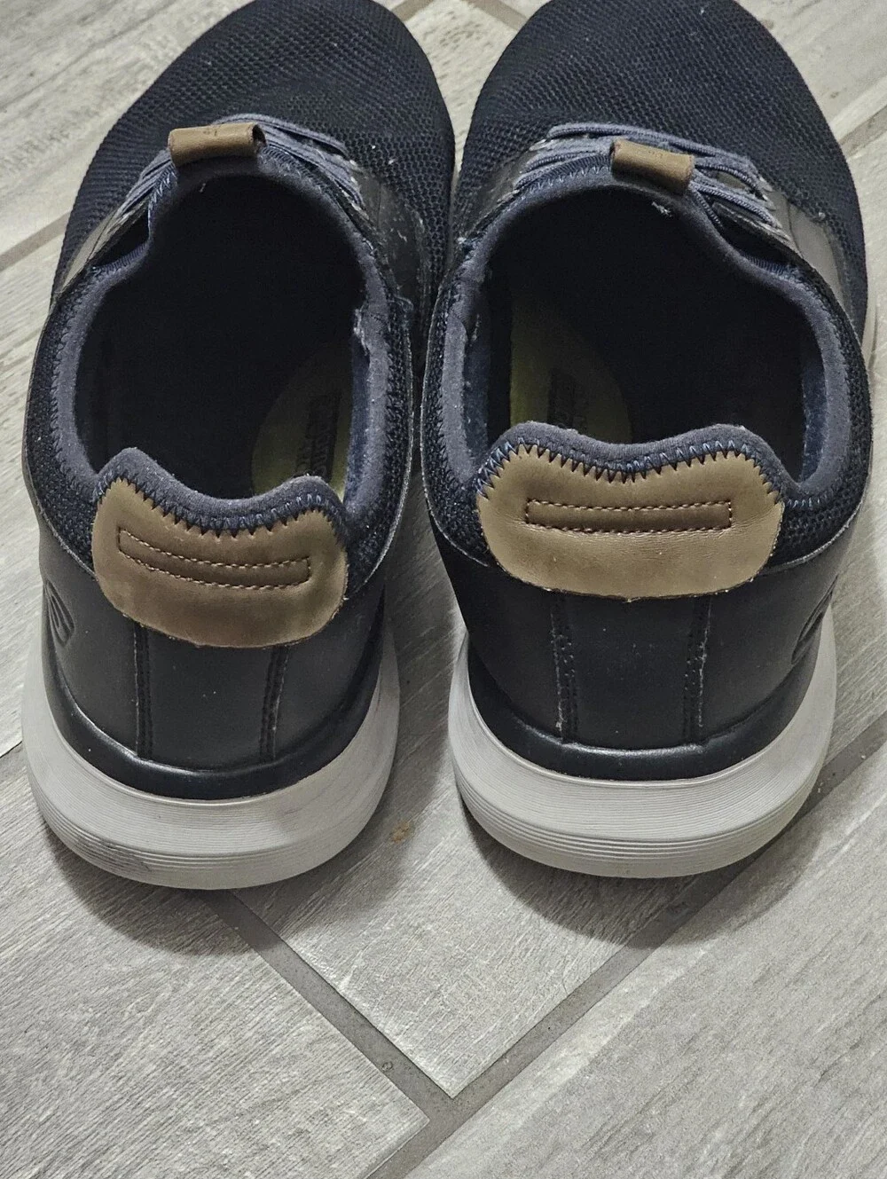 Skechers Shoe Mens  Relaxed Fit Street Casual Low Sneaker black /blue size 12